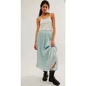 FREE PEOPLE VERA CITY SKIRT IN SEAGLASS- NWT- Sz:8 Ret$148 **RARE FIND**